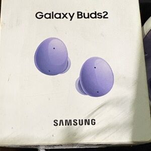 Samsung White Earbud Headphones